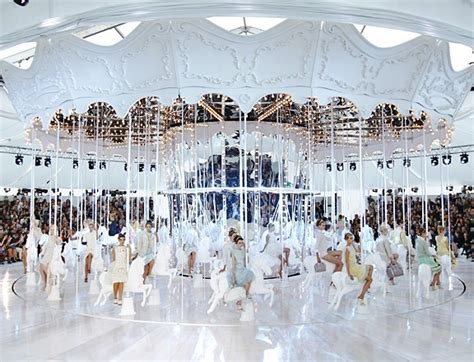 louis vuitton carousel|2012 Louis Vuitton runway.